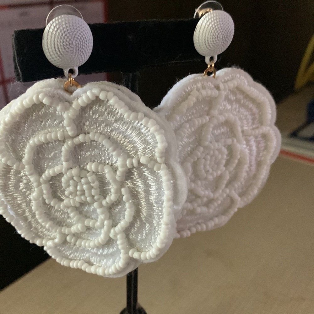Handcrafted handmade beaded white flower statement earrings